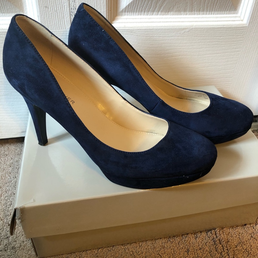 Marc Fischer - Suede Sydney Pumps